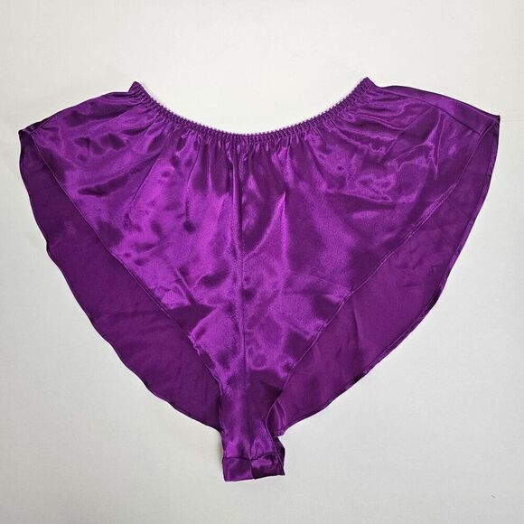 Vintage Victoria's Secret Satin Lace 2 Piece Pajama Shorts Cami Set M Gold Label - Picture 6 of 11